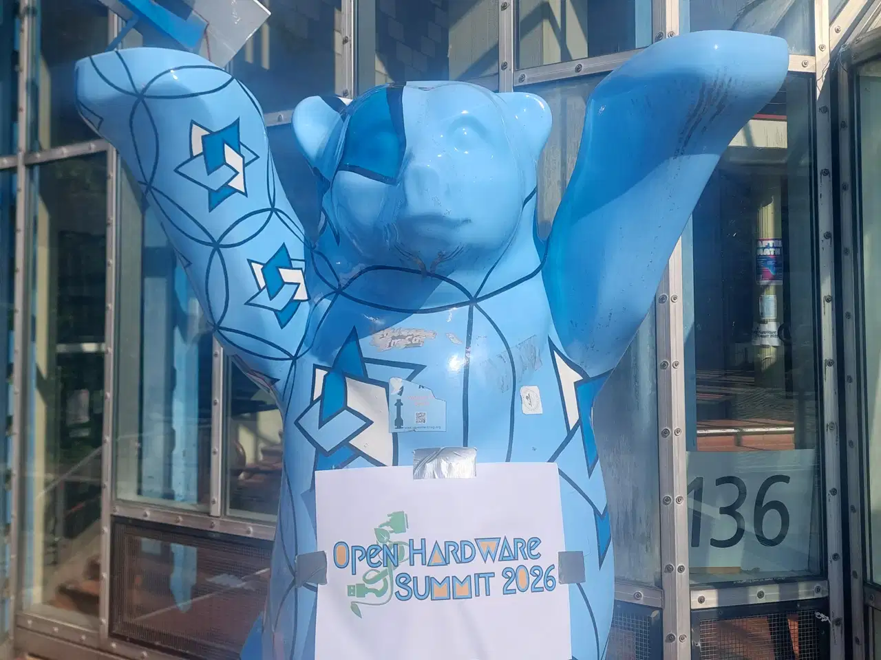 Une