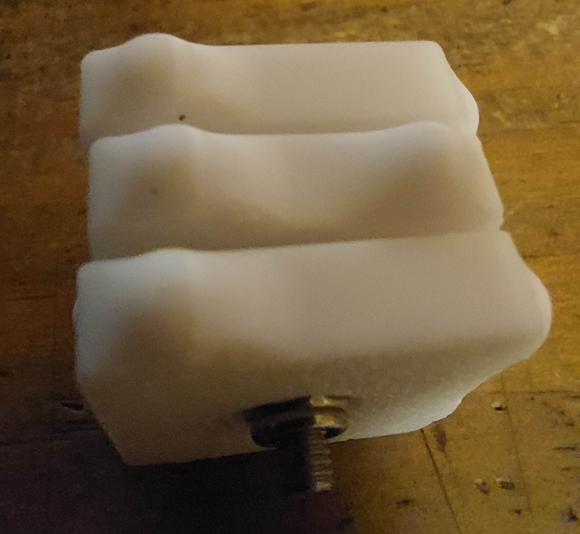 Le "Braille cube imprimé en PETG blanc" 