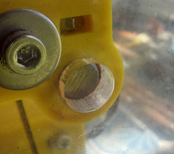 A rail sitting on 3d printed part and not on the frame